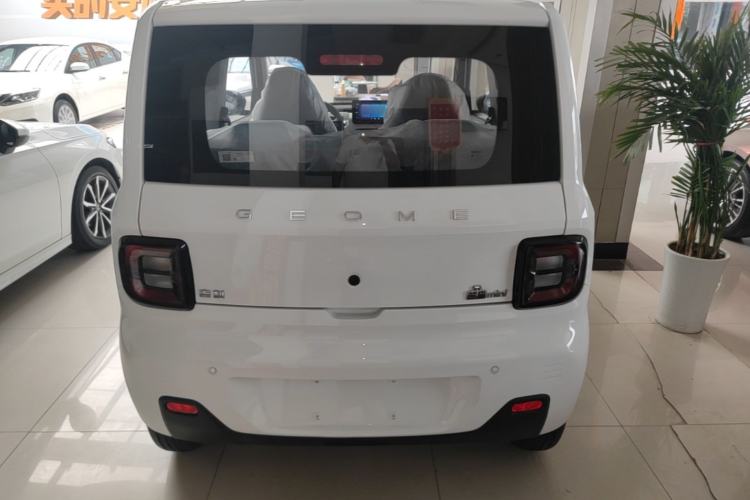 Used Geely Galaxy Panda 2024 Panda Mini 200km Endurance Bear Rear