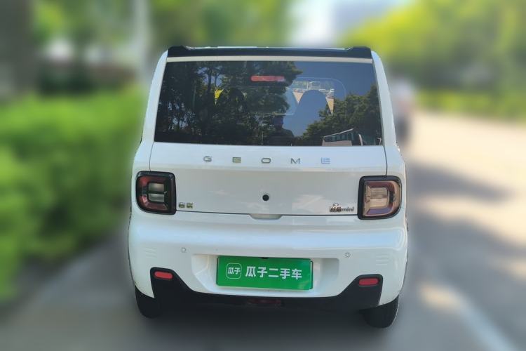 Used Geely Galaxy Panda 2024 Panda Mini 200km Endurance Bear Rear
