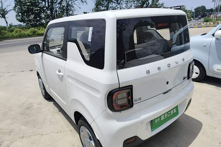 Used Geely Galaxy Panda 2024 Panda Mini 200km Endurance Bear Rear Left 45 Deg