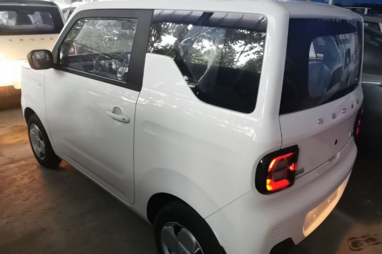 Used Geely Galaxy Panda 2024 Panda Mini 200km Endurance Bear Rear Left 45 Deg