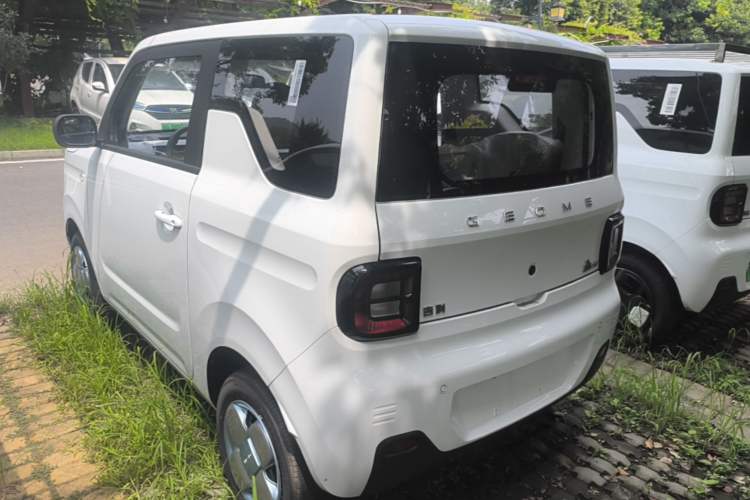 Used Geely Galaxy Panda 2024 Panda Mini 200km Endurance Bear Rear Left 45 Deg