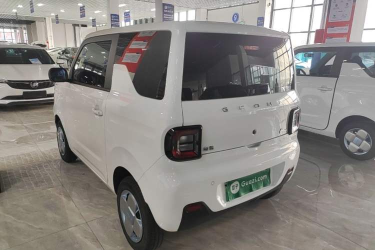 Used Geely Galaxy Panda 2024 Panda Mini 200km Endurance Bear Rear Left 45 Deg