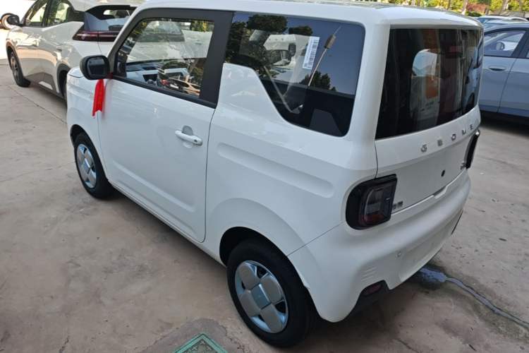 Used Geely Galaxy Panda 2024 Panda Mini 200km Endurance Bear Rear Left 45 Deg