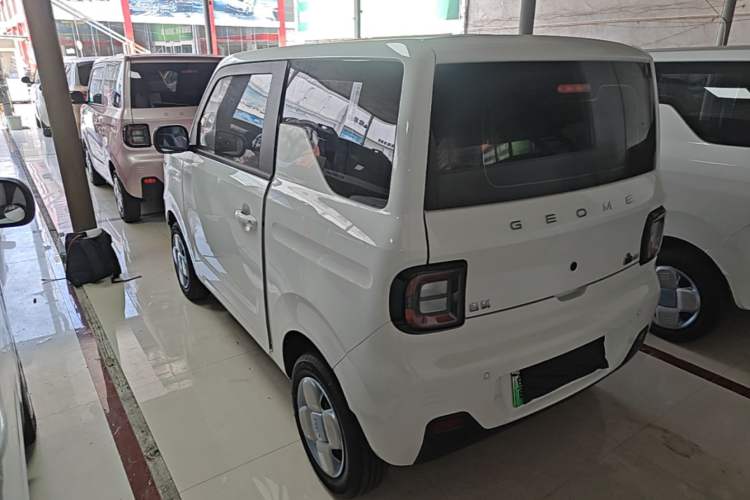Used Geely Galaxy Panda 2024 Panda Mini 200km Endurance Bear Rear Left 45 Deg