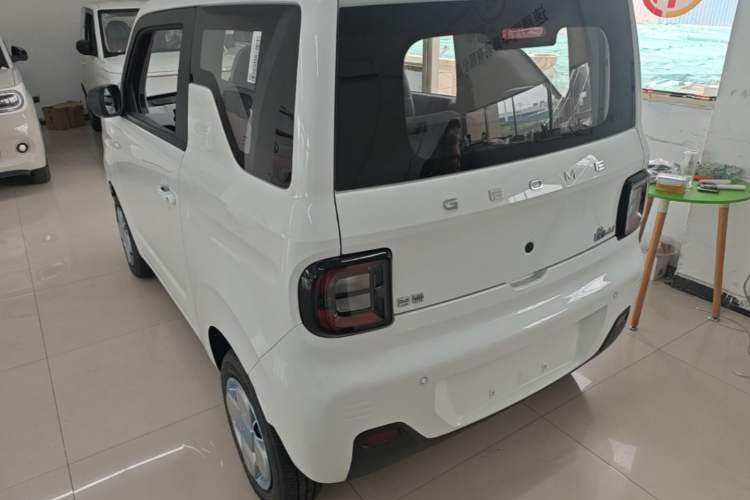 Used Geely Galaxy Panda 2024 Panda Mini 200km Endurance Bear Rear Left 45 Deg
