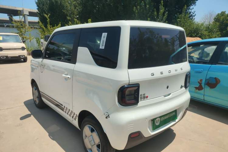 Used Geely Galaxy Panda 2024 Panda Mini 200km Endurance Bear Rear Left 45 Deg