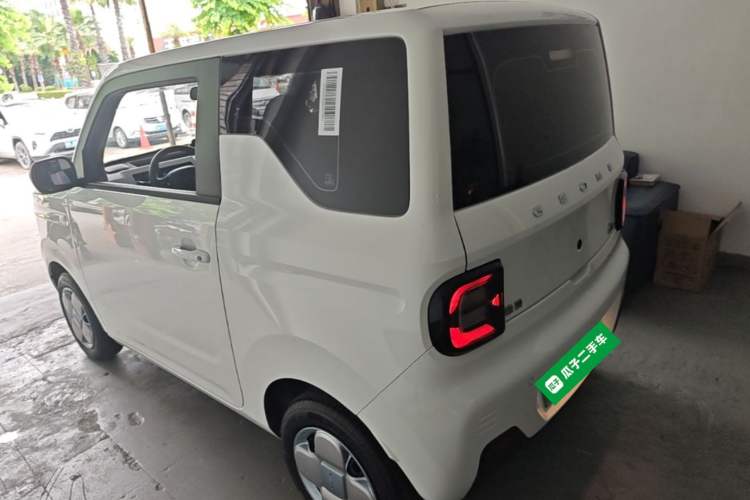 Used Geely Galaxy Panda 2024 Panda Mini 200km Endurance Bear Rear Left 45 Deg