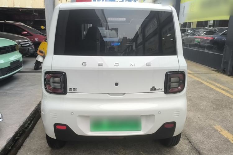 Used Geely Galaxy Panda 2024 Panda Mini 200km Endurance Bear Rear