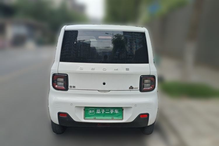 Used Geely Galaxy Panda 2024 Panda Mini 200km Endurance Bear Rear