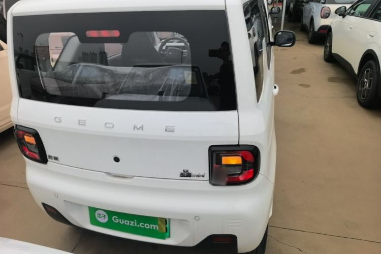 Used Geely Galaxy Panda 2024 Panda Mini 200km Endurance Bear Rear