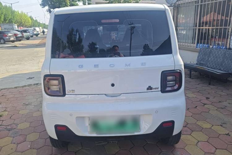 Used Geely Galaxy Panda 2024 Panda Mini 200km Endurance Bear Rear