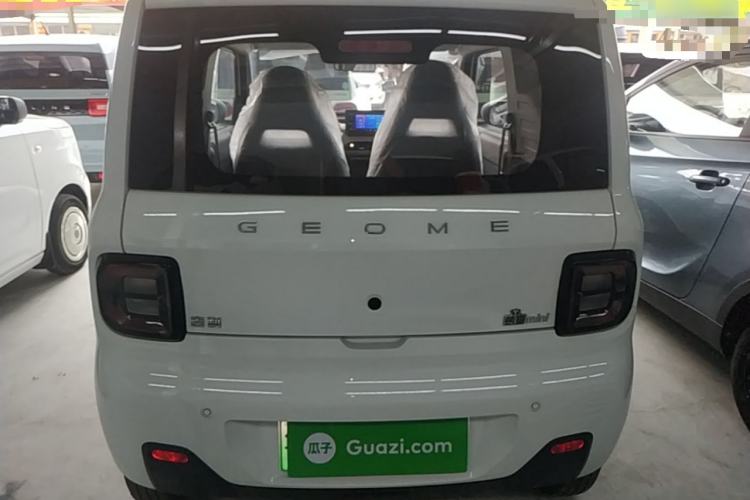 Used Geely Galaxy Panda 2024 Panda Mini 200km Endurance Bear Rear
