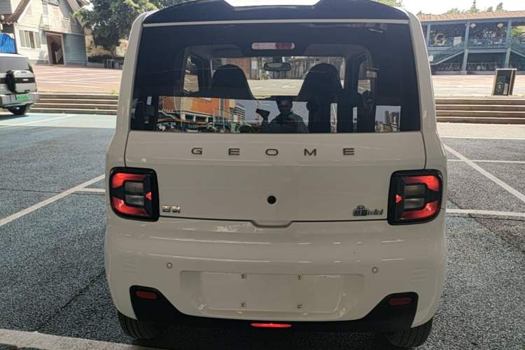 Used Geely Galaxy Panda 2024 Panda Mini 200km Dragon Edition Rear