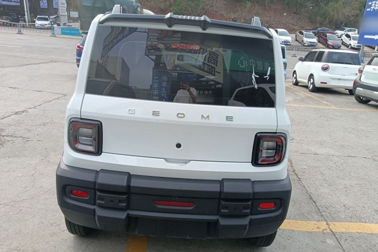 Used Geely Galaxy Panda 2024 200km Panda Rider Rear