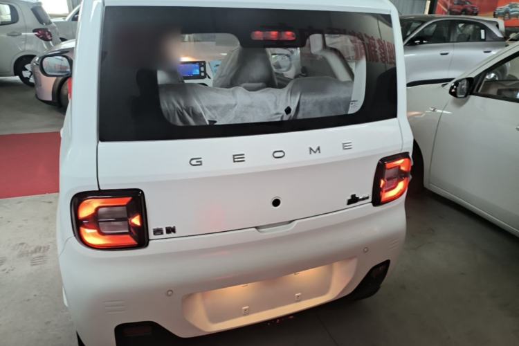 Used Geely Galaxy Panda 2024 Panda Mini 200km Endurance Bear Rear