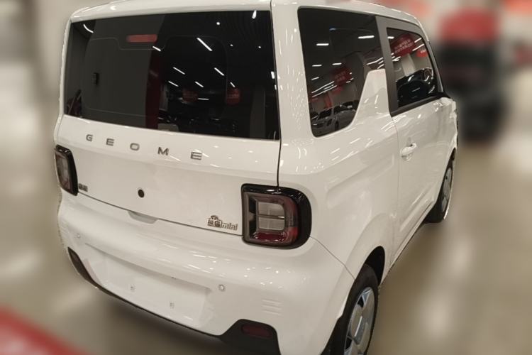 Used Geely Galaxy Panda 2024 Panda Mini 200km Endurance Bear Rear Right 45 Deg