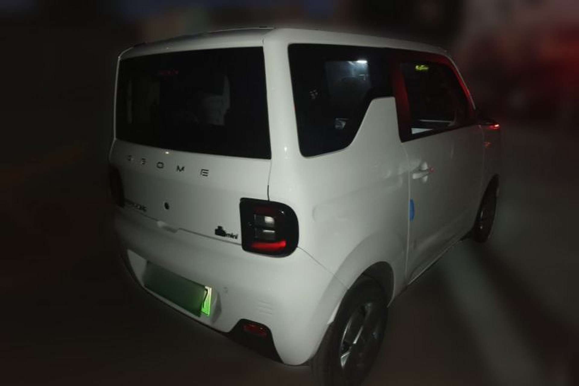 Used Geely Galaxy Panda 2024 Panda Mini 200km Endurance Bear Rear Right 45 Deg