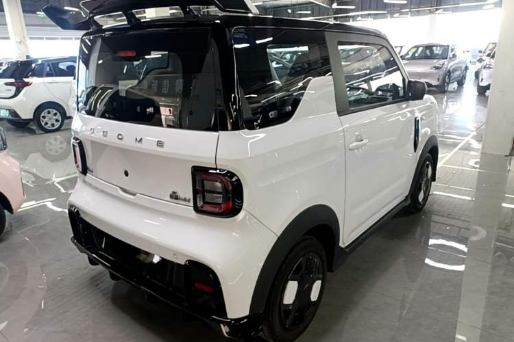 Used Geely Galaxy Panda 2024 200km Panda Kart Rear Right 45 Deg