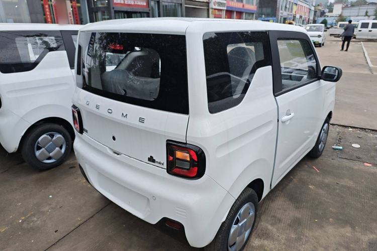Used Geely Galaxy Panda 2024 Panda Mini 200km Endurance Bear Rear Right 45 Deg