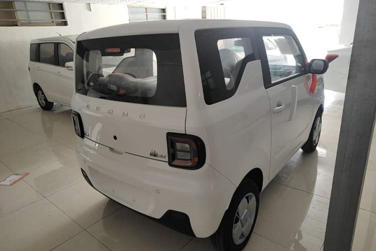 Used Geely Galaxy Panda 2024 Panda Mini 200km Endurance Bear Rear Right 45 Deg