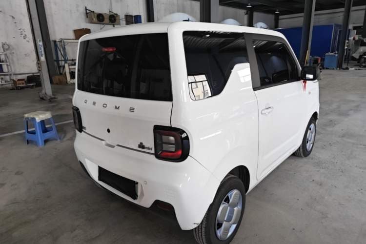 Used Geely Galaxy Panda 2024 Panda Mini 200km Endurance Bear Rear Right 45 Deg