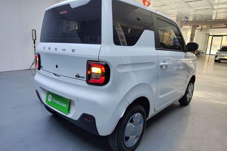 Used Geely Galaxy Panda 2024 Panda Mini 200km Endurance Bear Rear Right 45 Deg