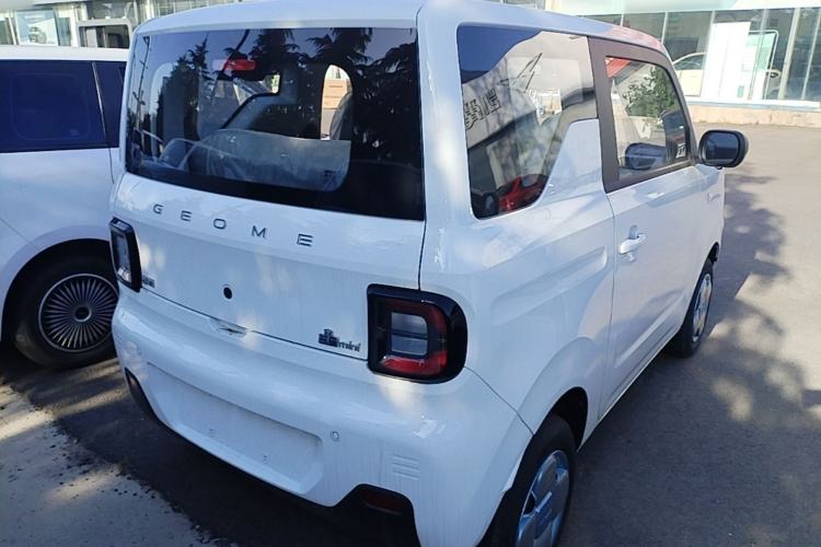 Used Geely Galaxy Panda 2024 Panda Mini 200km Endurance Bear Rear Right 45 Deg