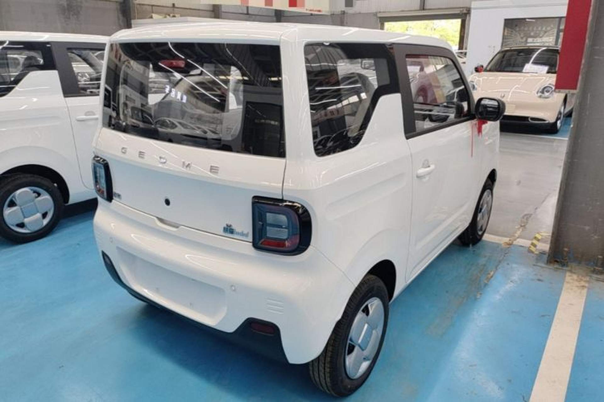 Used Geely Galaxy Panda 2024 Panda Mini 200km Endurance Bear Rear Right 45 Deg