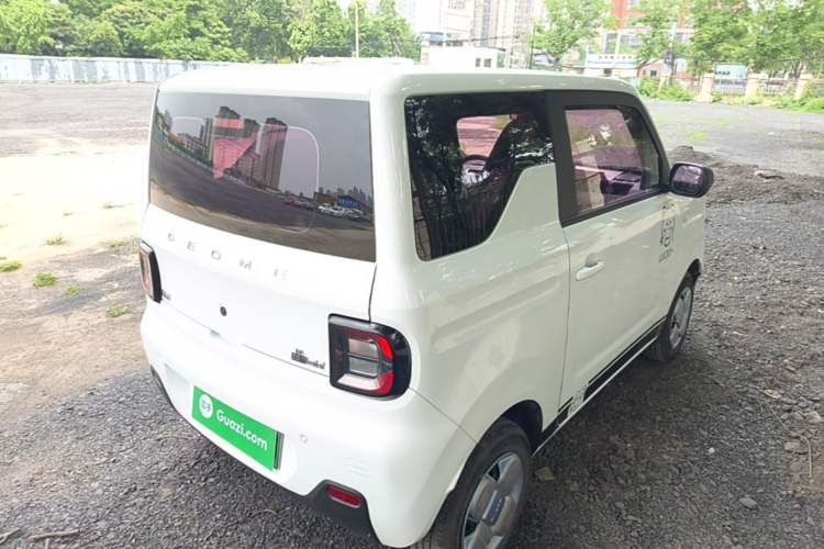 Used Geely Galaxy Panda 2024 Panda Mini 200km Endurance Bear Rear Right 45 Deg