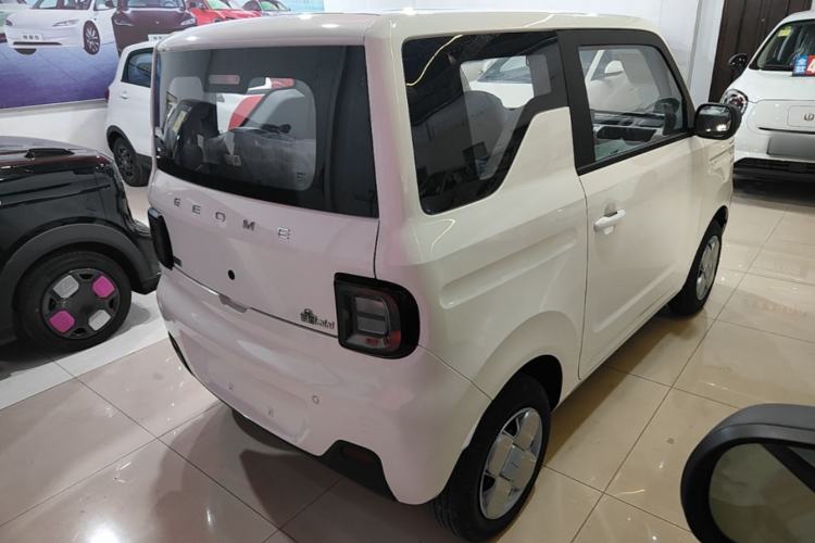 Used Geely Galaxy Panda 2024 Panda Mini 200km Endurance Bear Rear Right 45 Deg