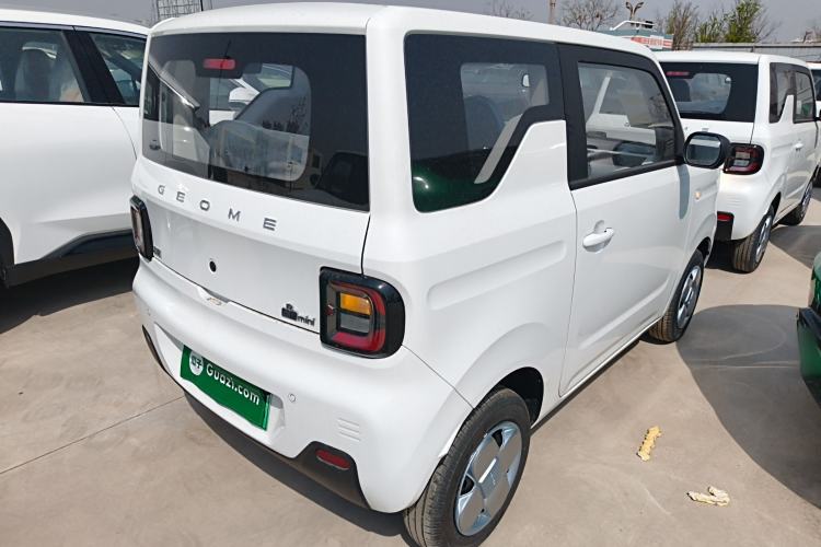 Used Geely Galaxy Panda 2024 Panda Mini 200km Endurance Bear Rear Right 45 Deg