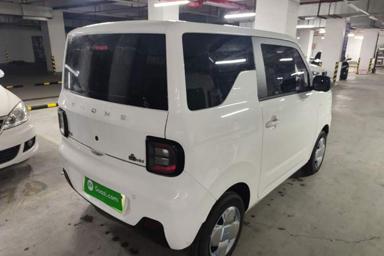 Used Geely Galaxy Panda 2024 Panda Mini 200km Endurance Bear Rear Right 45 Deg