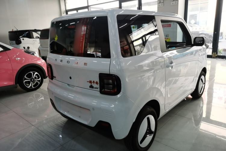 Used Geely Galaxy Panda 2024 Panda Mini 200km Endurance Bear Rear Right 45 Deg