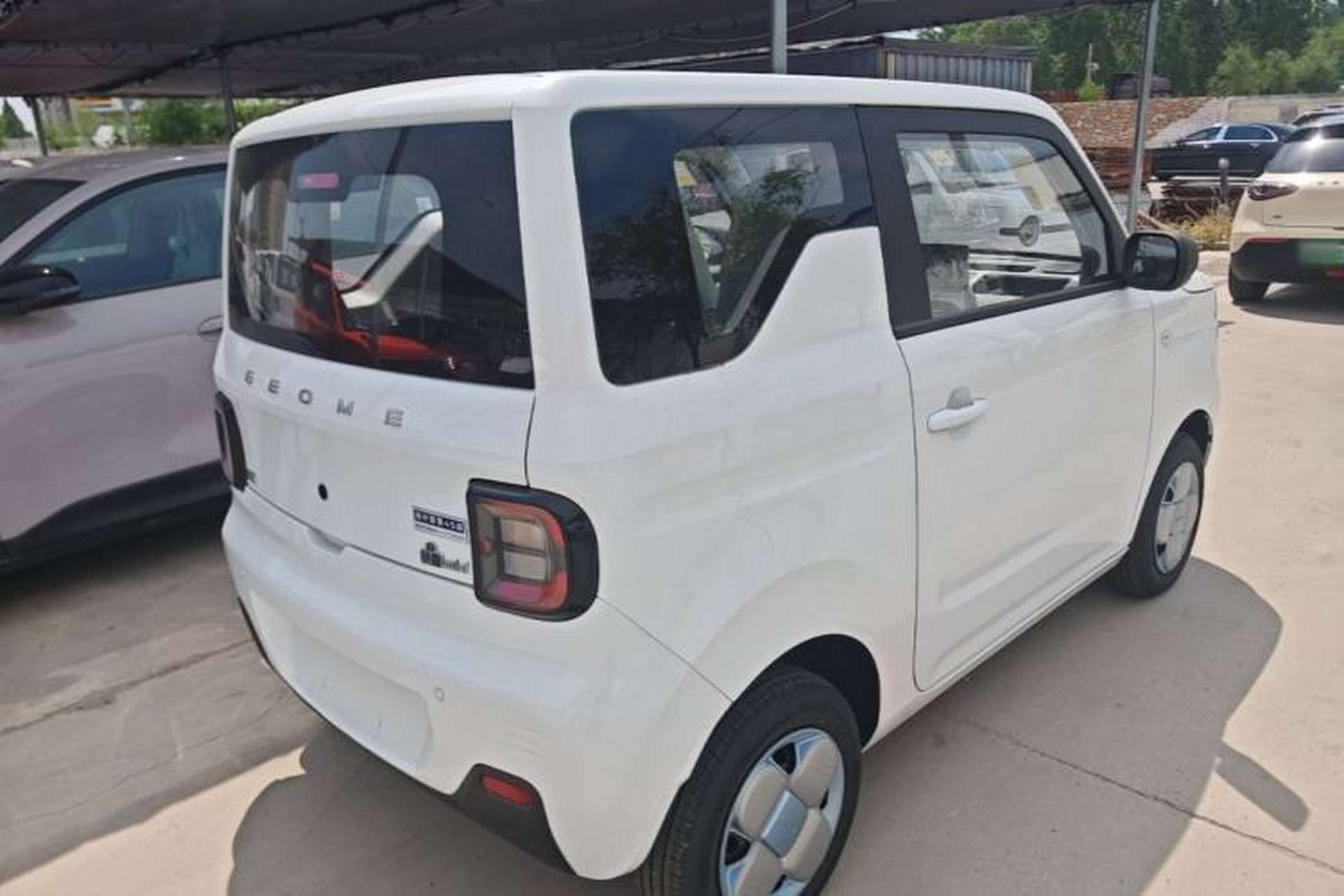 Used Geely Galaxy Panda 2024 Panda Mini 200km Endurance Bear Rear Right 45 Deg