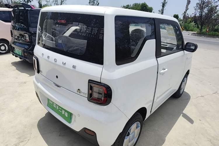 Used Geely Galaxy Panda 2024 Panda Mini 200km Endurance Bear Rear Right 45 Deg