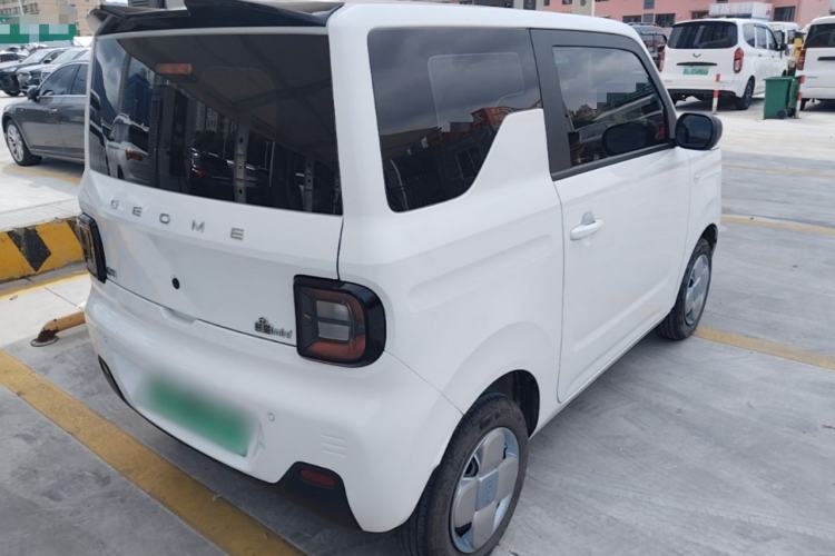 Used Geely Galaxy Panda 2024 Panda Mini 200km Endurance Bear Rear Right 45 Deg