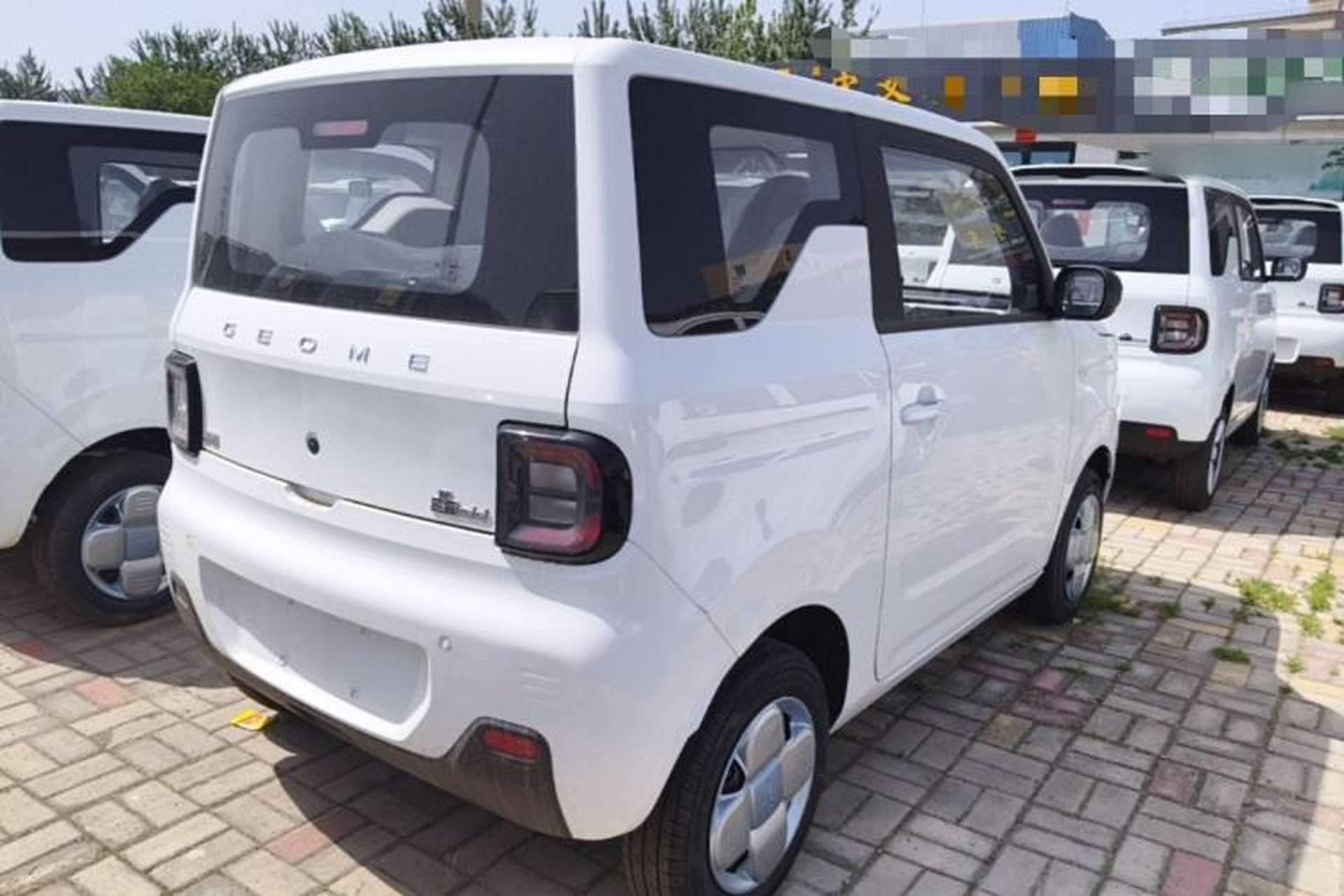 Used Geely Galaxy Panda 2024 Panda Mini 200km Endurance Bear Rear Right 45 Deg