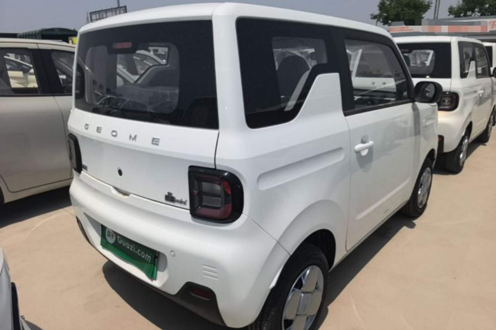 Used Geely Galaxy Panda 2024 Panda Mini 200km Endurance Bear Rear Right 45 Deg