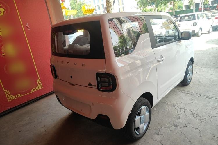Used Geely Galaxy Panda 2024 Panda Mini 200km Endurance Bear Rear Right 45 Deg