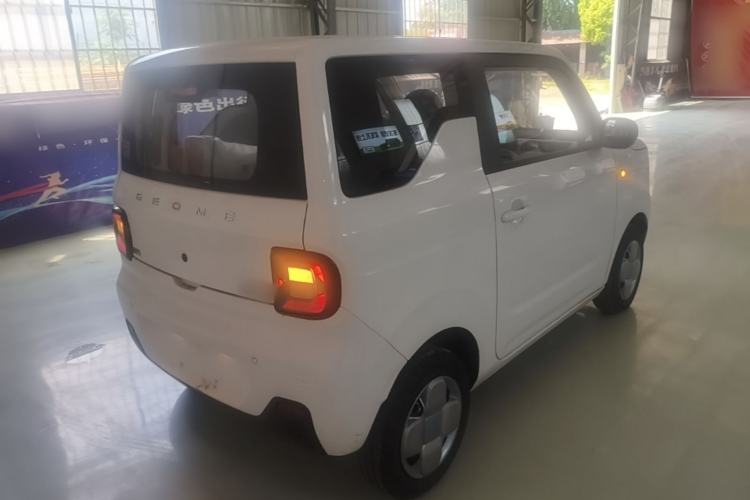 Used Geely Galaxy Panda 2024 Panda Mini 200km Endurance Bear Rear Right 45 Deg