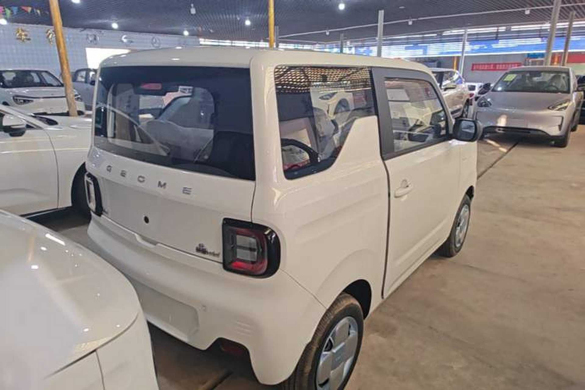 Used Geely Galaxy Panda 2024 Panda Mini 200km Endurance Bear Rear Right 45 Deg