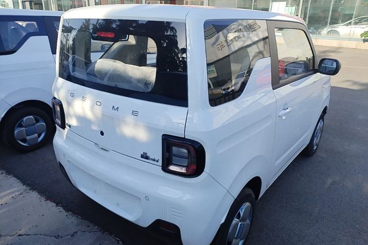 Used Geely Galaxy Panda 2024 Panda Mini 200km Endurance Bear Rear Right 45 Deg