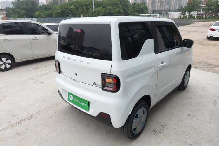 Used Geely Galaxy Panda 2024 Panda Mini 200km Endurance Bear Rear Right 45 Deg