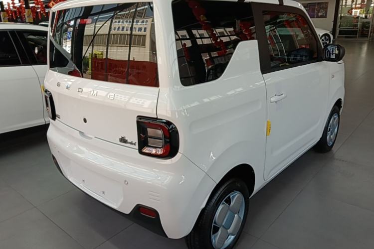 Used Geely Galaxy Panda 2024 Panda Mini 200km Endurance Bear Rear Right 45 Deg