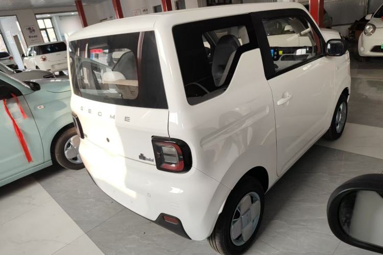 Used Geely Galaxy Panda 2024 Panda Mini 200km Endurance Bear Rear Right 45 Deg