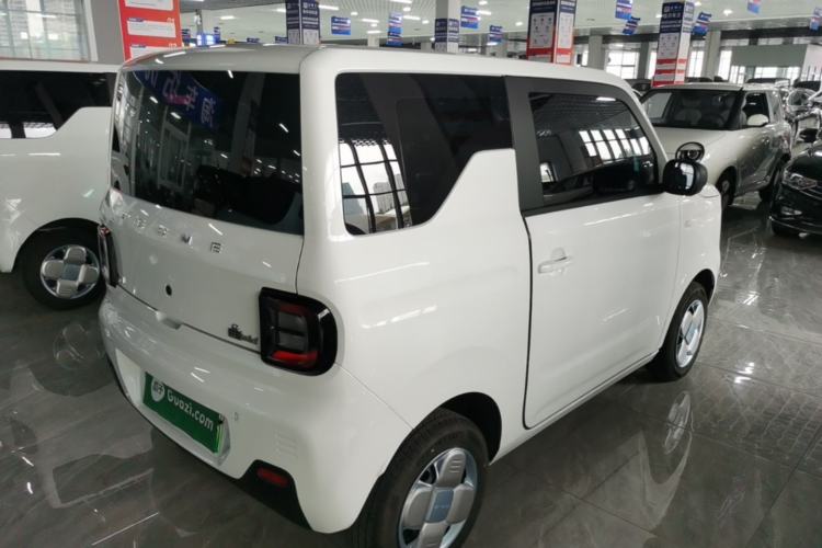 Used Geely Galaxy Panda 2024 Panda Mini 200km Endurance Bear Rear Right 45 Deg