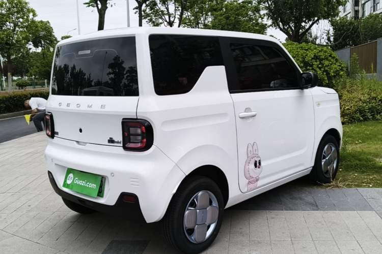 Used Geely Galaxy Panda 2024 Panda Mini 200km Endurance Bear Rear Right 45 Deg