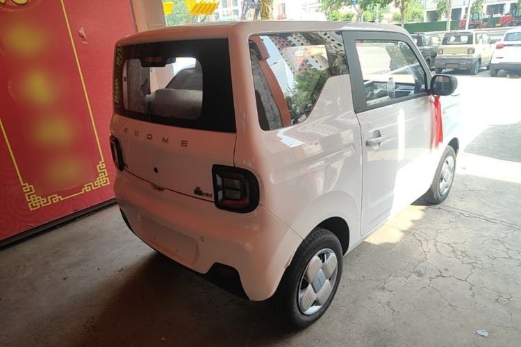 Used Geely Galaxy Panda 2024 Panda Mini 200km Endurance Bear Rear Right 45 Deg