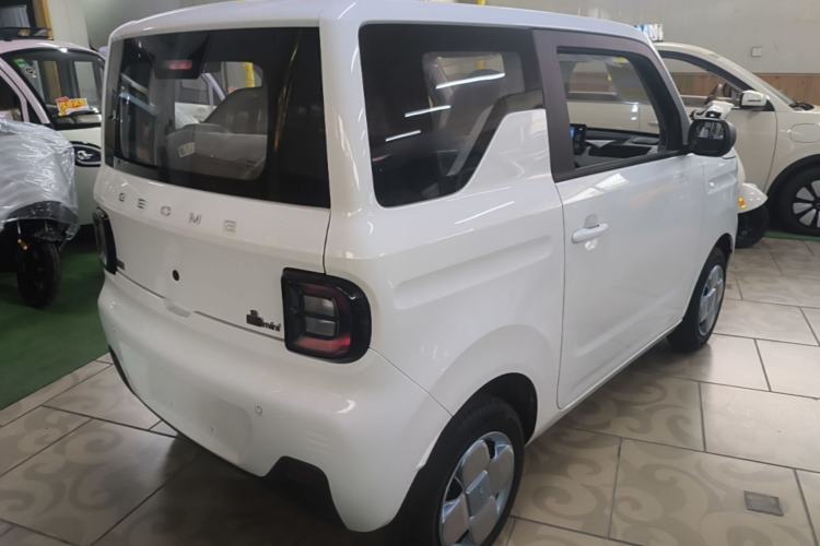 Used Geely Galaxy Panda 2024 Panda Mini 200km Endurance Bear Rear Right 45 Deg