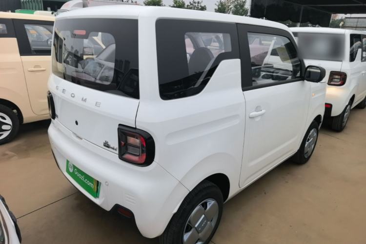 Used Geely Galaxy Panda 2024 Panda Mini 200km Endurance Bear Rear Right 45 Deg